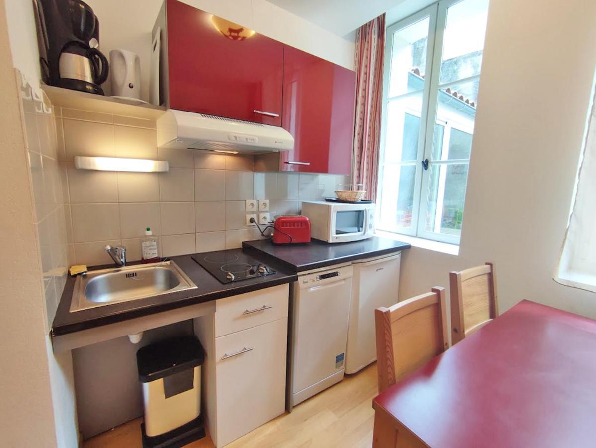 Pat 83, T2, Centre Luchon, Wifi, Casier A Skis, 4 Personnes Bagnères-de-Luchon Dış mekan fotoğraf